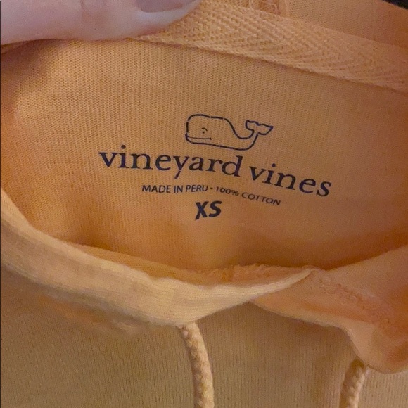 Lightweight orange Vineyard Vines hoodie - Picture 4 of 4